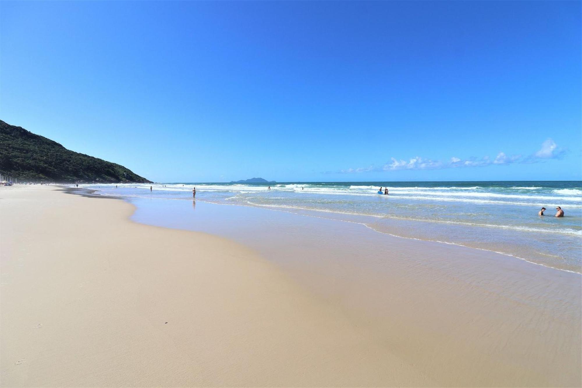 Apto Com 2 Quartos Para 7 Pessoas - Ky01H Florianópolis Eksteriør bilde